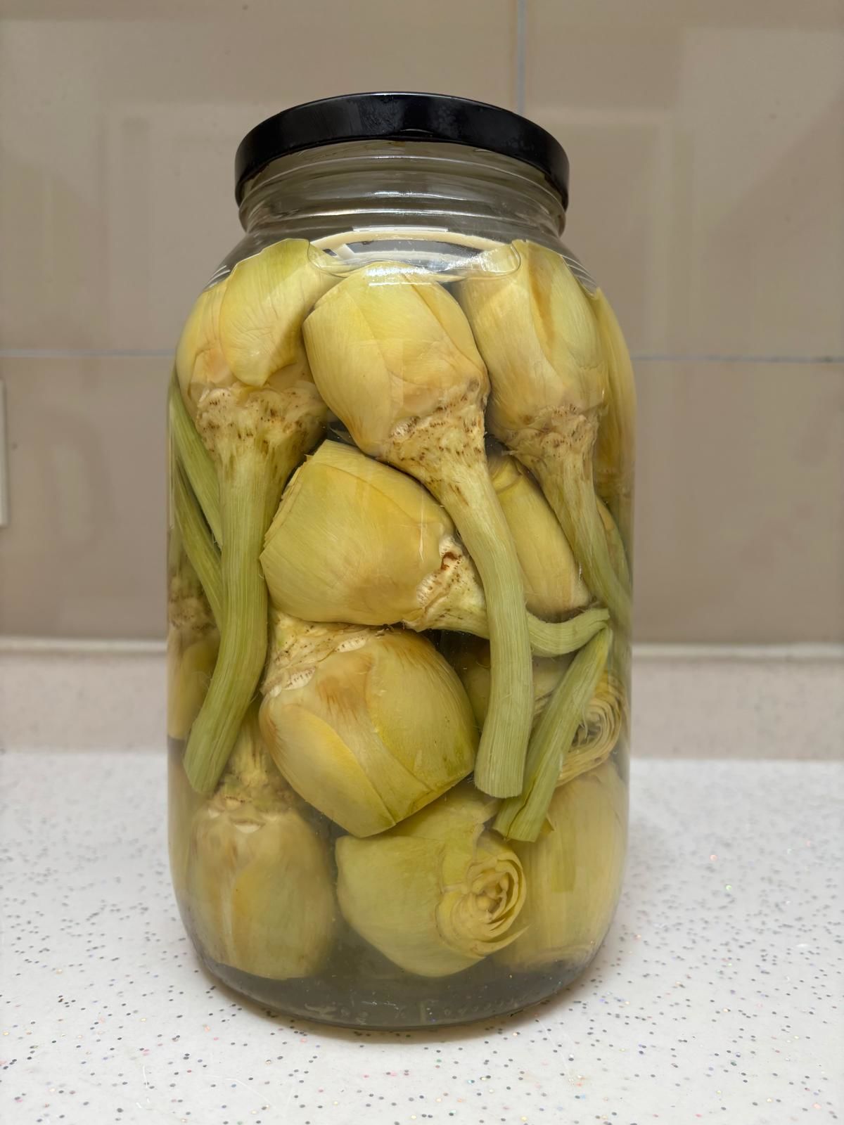 Yeni Sezon Saplı Kalp Enginar 3000 gr (22-24 adet)